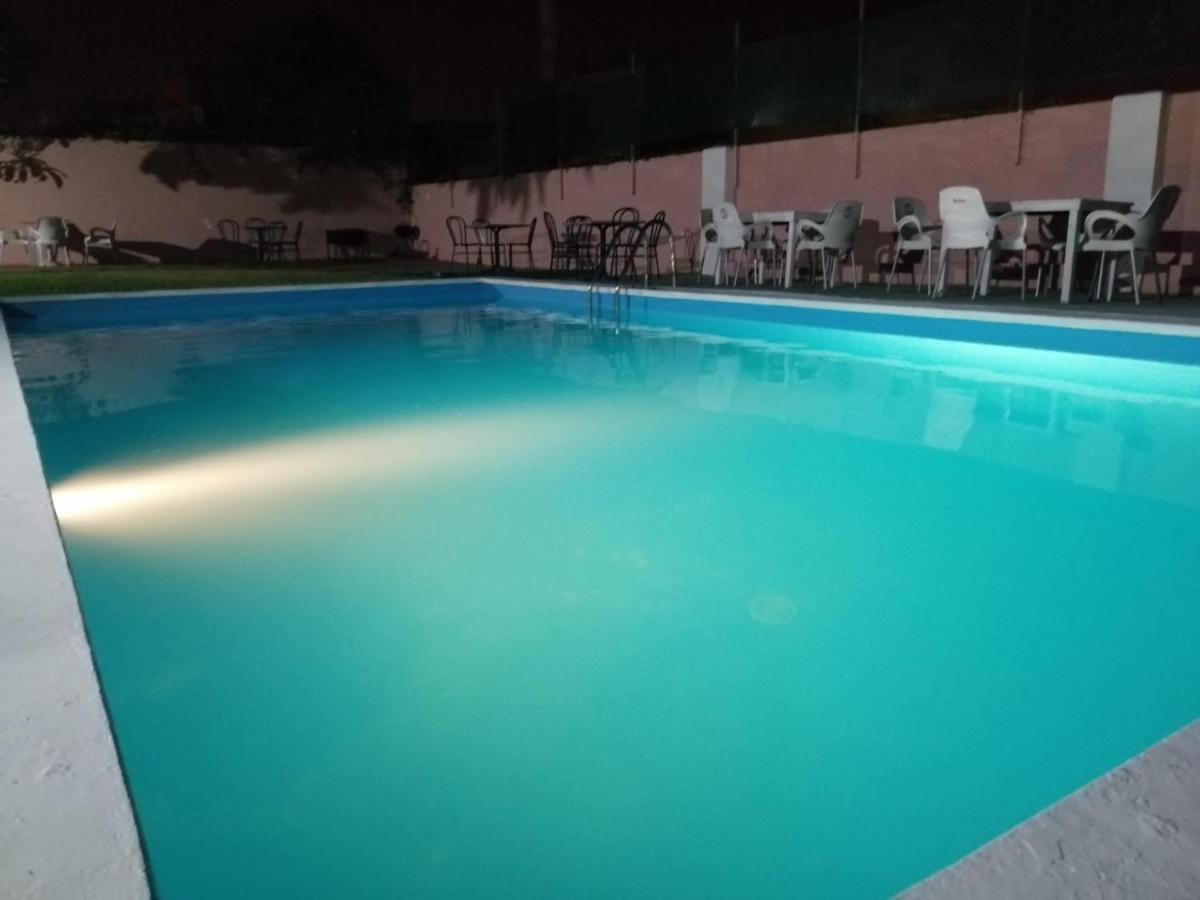 La Casita Hotel Torremolinos Eksteriør billede